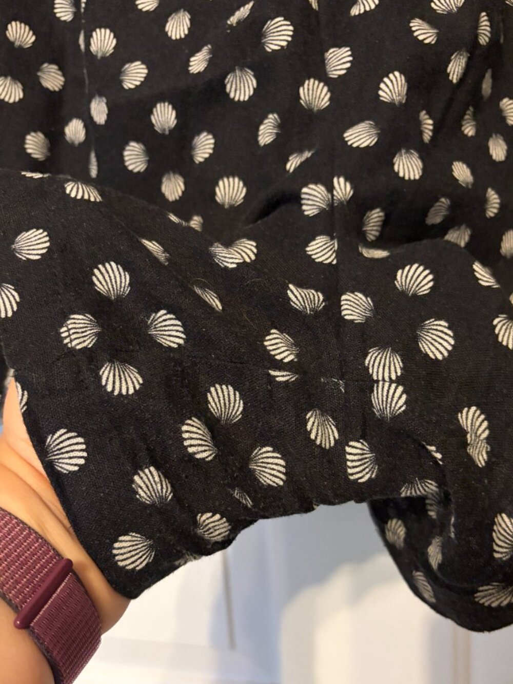 Ava & Viv 2X Linen Blend Swing Shorts Smocked Waist Black White Seashell Design - Picture 6 of 9